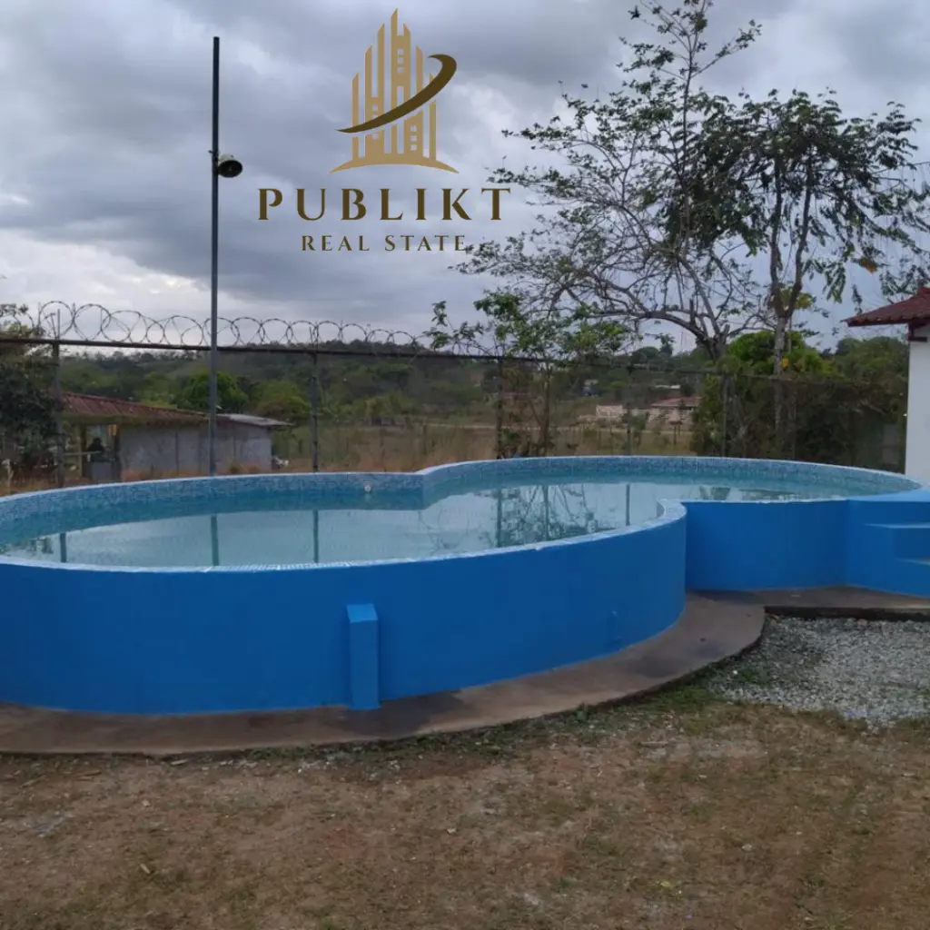 piscina 1.webp